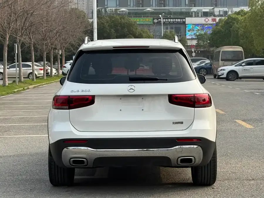 Mercedes-Benz GLB-Class Mercedes-Benz GLB 2023 GLB 200 Dynamic 2023 — миниатюра 3