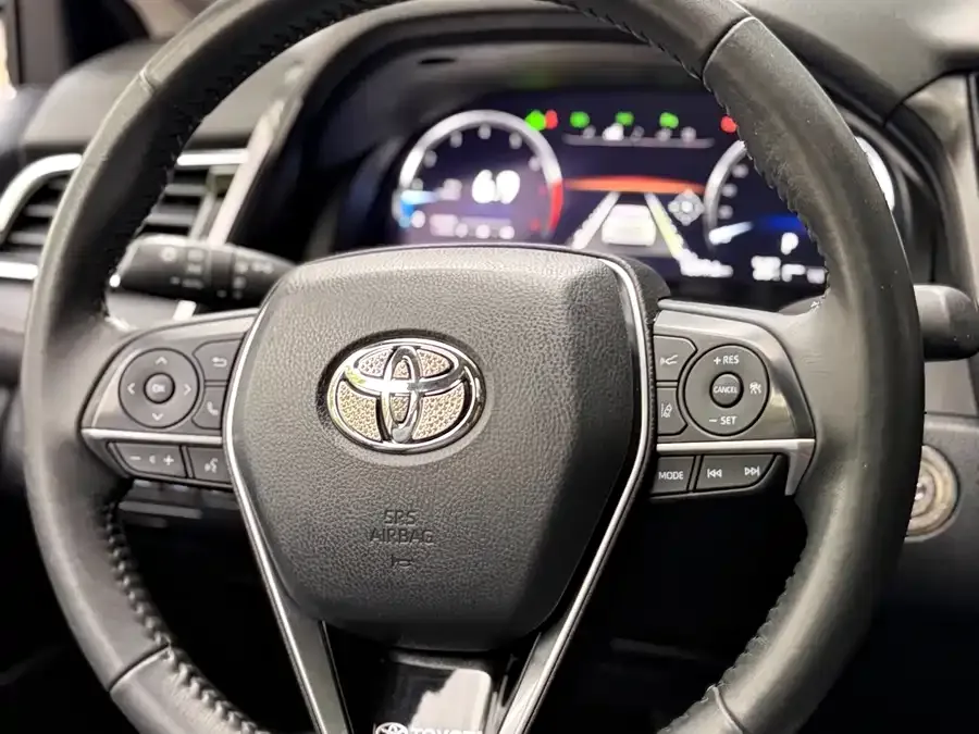 Toyota Camry Camry 2023 2.5G Deluxe Edition 2023 — миниатюра 5