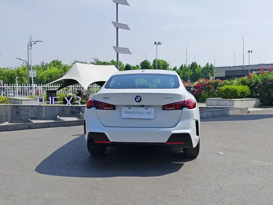 BMW 2 Series BMW 2 Series 2025 225L M Sports Package 2025 — миниатюра 2