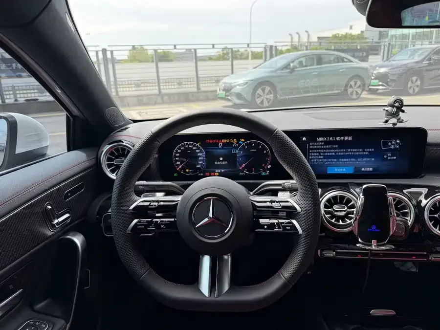 Mercedes-Benz Class A Mercedes-Benz A-Class 2025 Facelift A 200 L Fashion Model 2025 — миниатюра 3