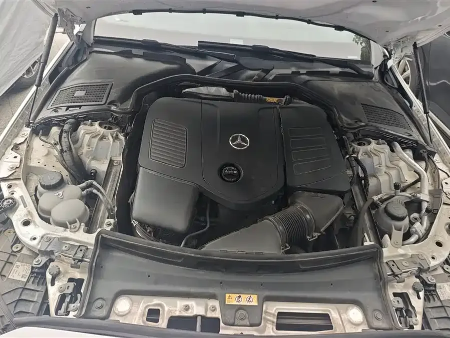 Mercedes-Benz Class C Mercedes-Benz C-Class 2022 facelift C 260 L sports version 2022 — миниатюра 3