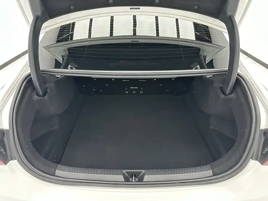 Mercedes-Benz Class A Mercedes-Benz A-Class 2023 A 180 L 2023 — миниатюра 5