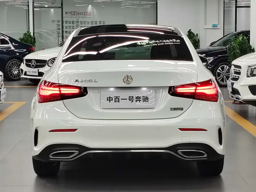 Mercedes-Benz Class A Mercedes-Benz A-Class 2023 A 200 L Fashion Edition 2023 — миниатюра 4