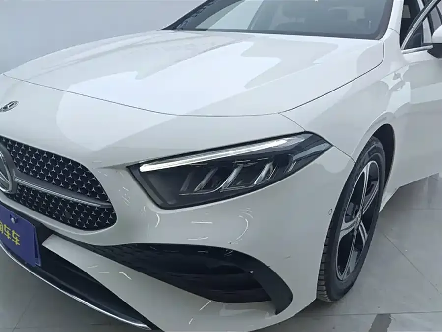 Mercedes-Benz Class A Mercedes-Benz A-Class 2023 A 200 L Fashion Edition 2023 — миниатюра 5