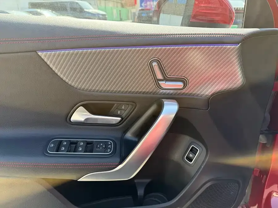 Mercedes-Benz Class A Mercedes-Benz A-Class 2024 A 200 L Fashion Edition 2024 — миниатюра 5