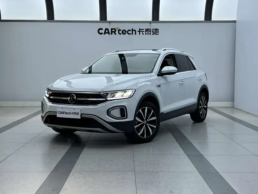 Volkswagen T-Roc 2023