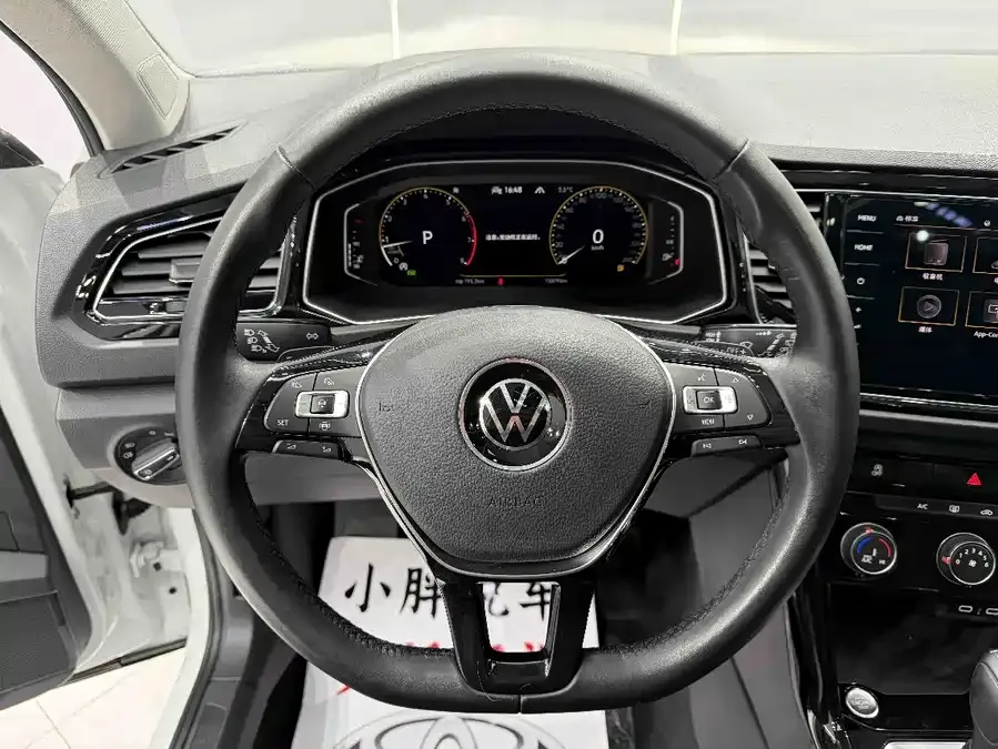 Volkswagen T-Roc T-ROC 2021 280TSI DSG 2WD Comfort Smart Edition 2022 — миниатюра 4