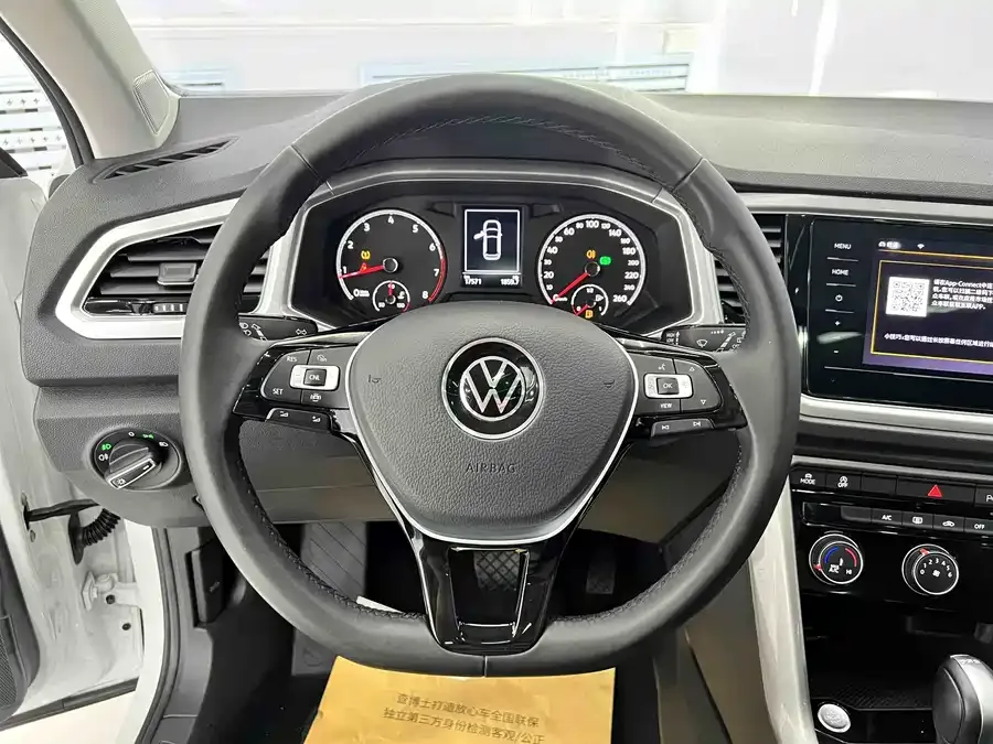 Volkswagen T-Roc T-ROC 2022 280TSI DSG 2WD Comfort PLUS 2022 — миниатюра 4