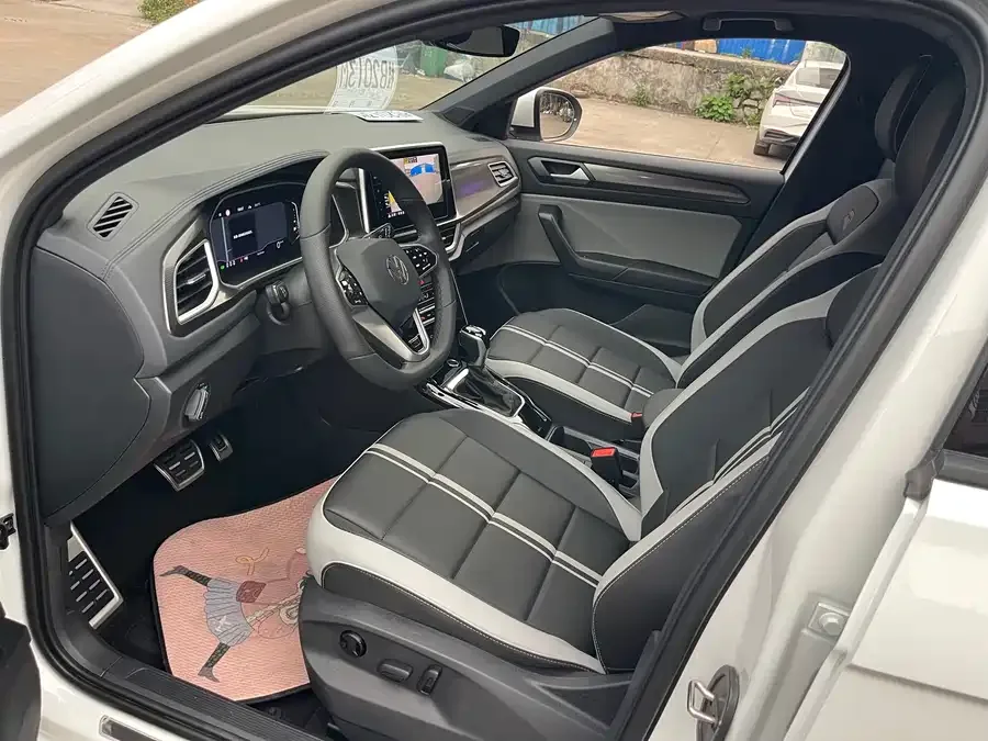 Volkswagen T-Roc T-ROC 2025 300TSI DSG 2WD Chenguang Edition 2025 — миниатюра 3