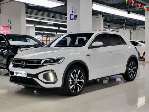 Volkswagen T-Roc 2024 купить в Москве