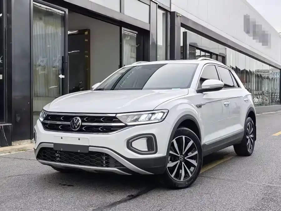 Volkswagen T-Roc 2024