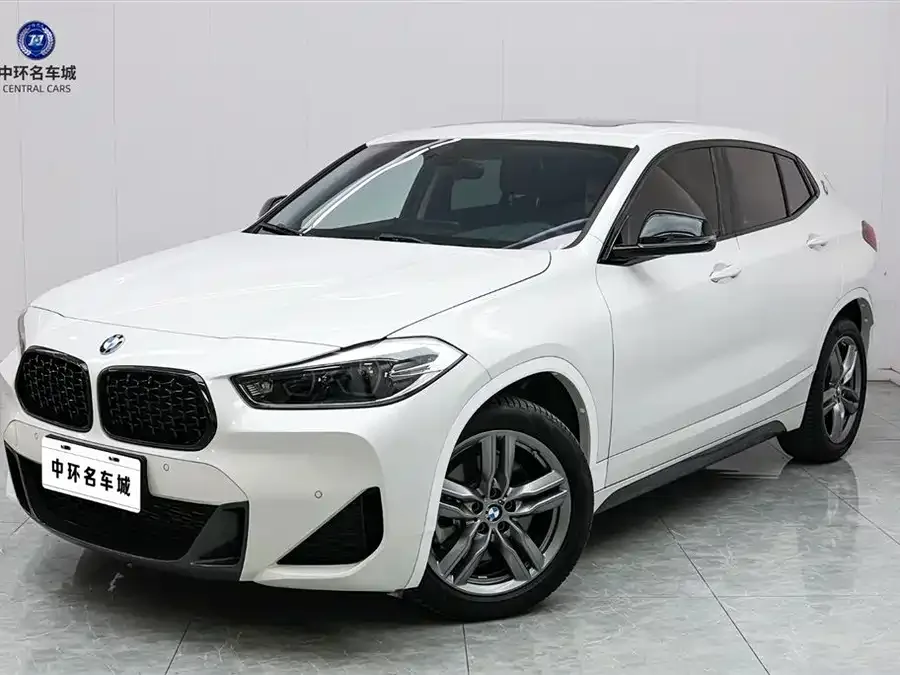 BMW X2 2023 sDrive25i M Sport Night Edition 2023 — фото 1, купить с доставкой в Москву
