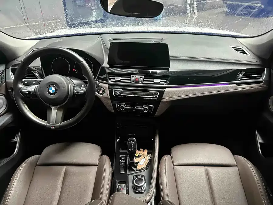 BMW X2 2023 sDrive25i M Sport Night Edition 2023 — миниатюра 5