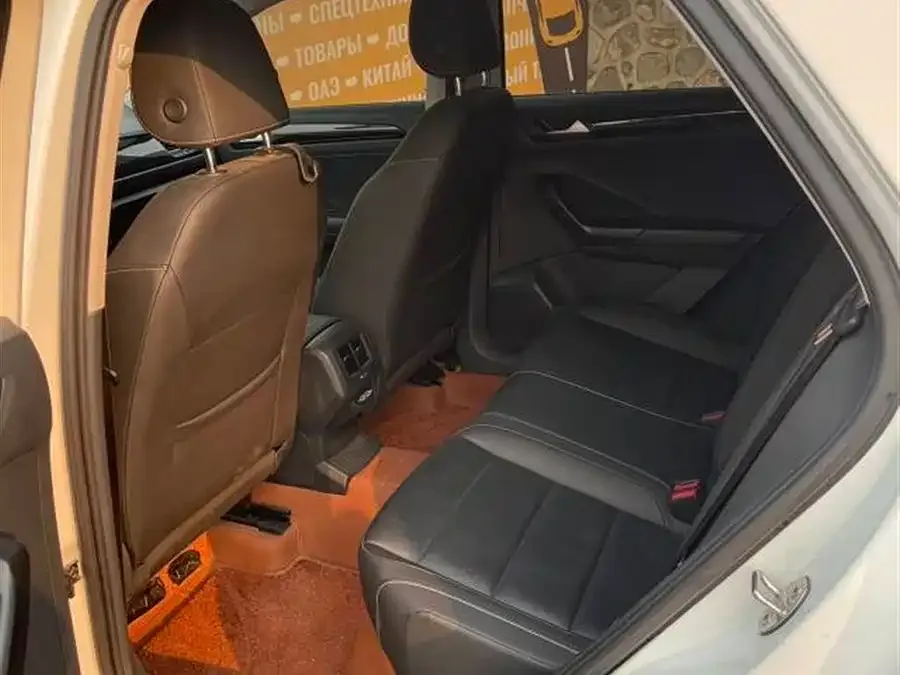 Volkswagen T-Roc T-ROC 2022 280TSI DSG 2WD Comfort PLUS 2022 — миниатюра 4