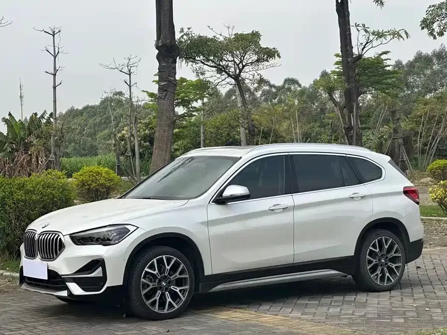 BMW X1 2022 xDrive25Li Exclusive Model 2022 — фото 1, купить с доставкой в Москву