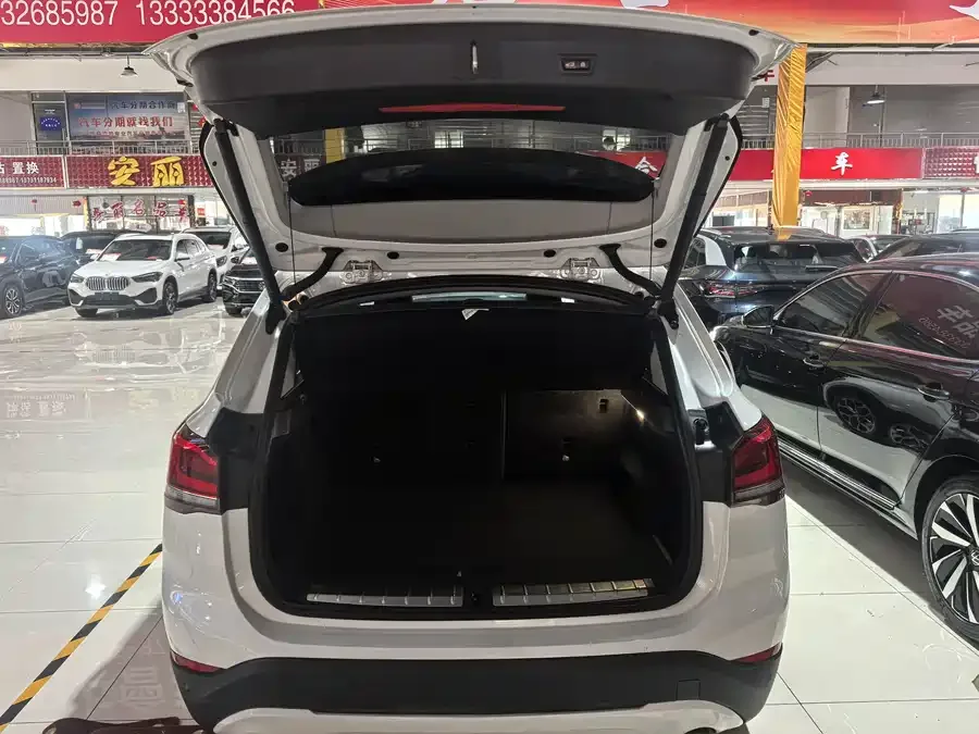 BMW X1 2022 sDrive25Li Leading Edition 2022 — миниатюра 5