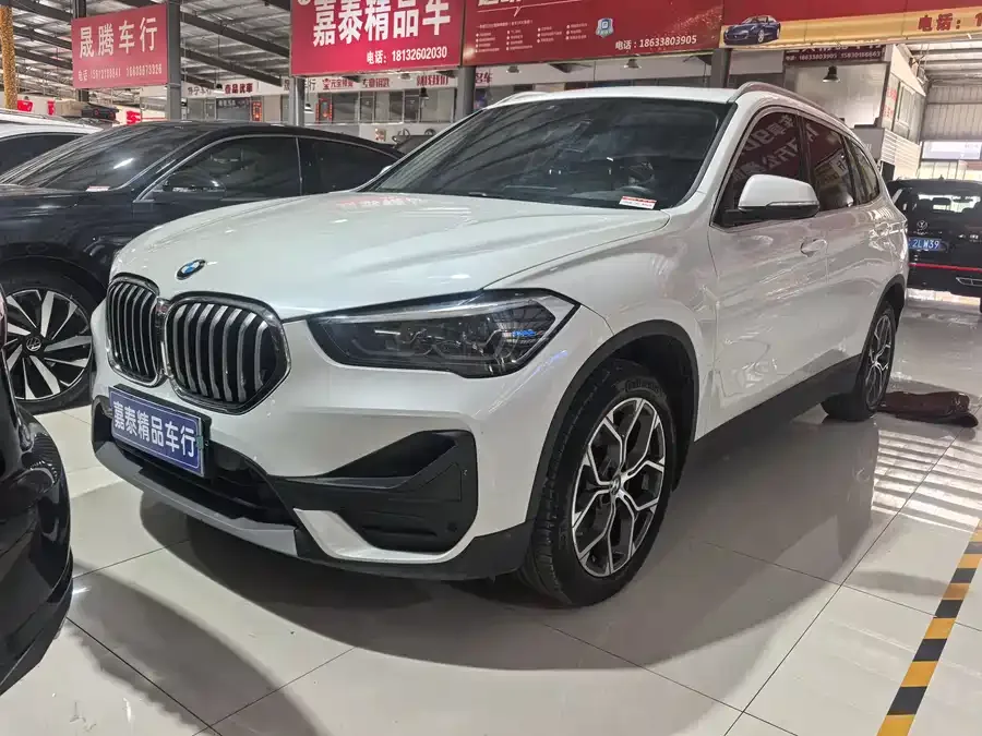 BMW X1 2022 sDrive25Li Leading Edition 2022 — фото 1, купить с доставкой в Москву