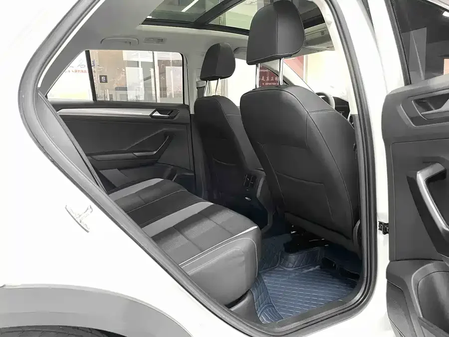 Volkswagen T-Roc T-ROC 2022 280TSI DSG 2WD Elite PLUS 2022 — миниатюра 4