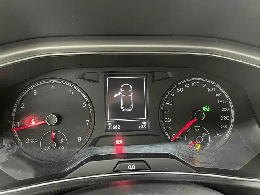 Volkswagen T-Roc T-ROC 2022 280TSI DSG 2WD Elite PLUS 2022 — миниатюра 5
