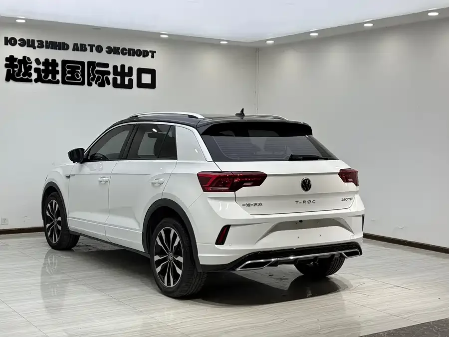 Volkswagen T-Roc T-ROC 2022 280TSI DSG 2WD R-Line Pro PLUS 2023 — миниатюра 3