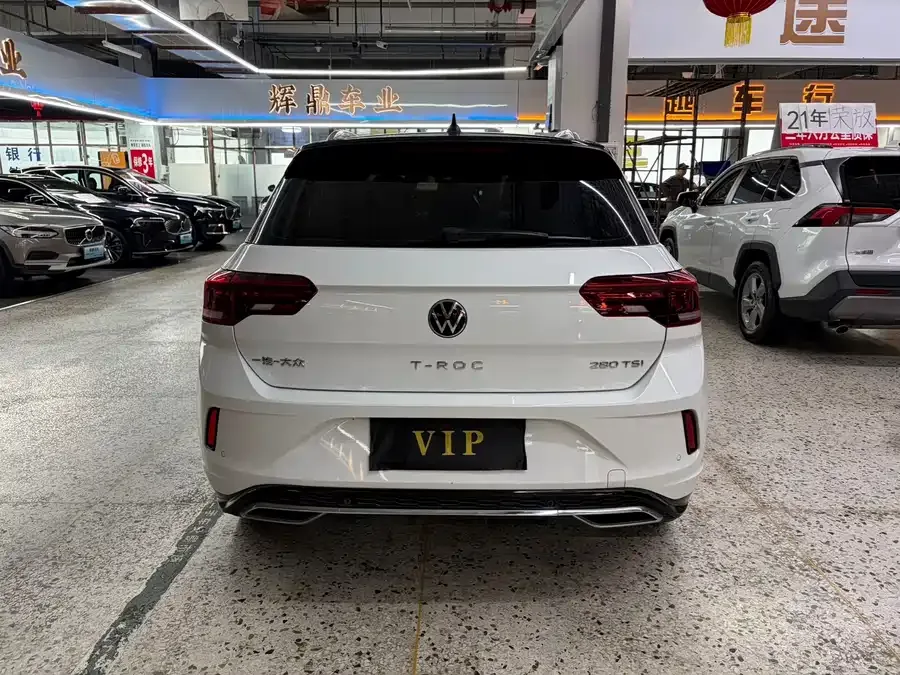 Volkswagen T-Roc T-ROC 2022 280TSI DSG 2WD R-Line Pro PLUS 2023 — миниатюра 3