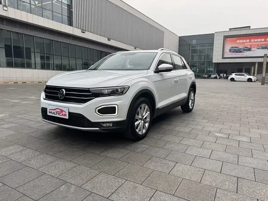 Volkswagen T-Roc 2023