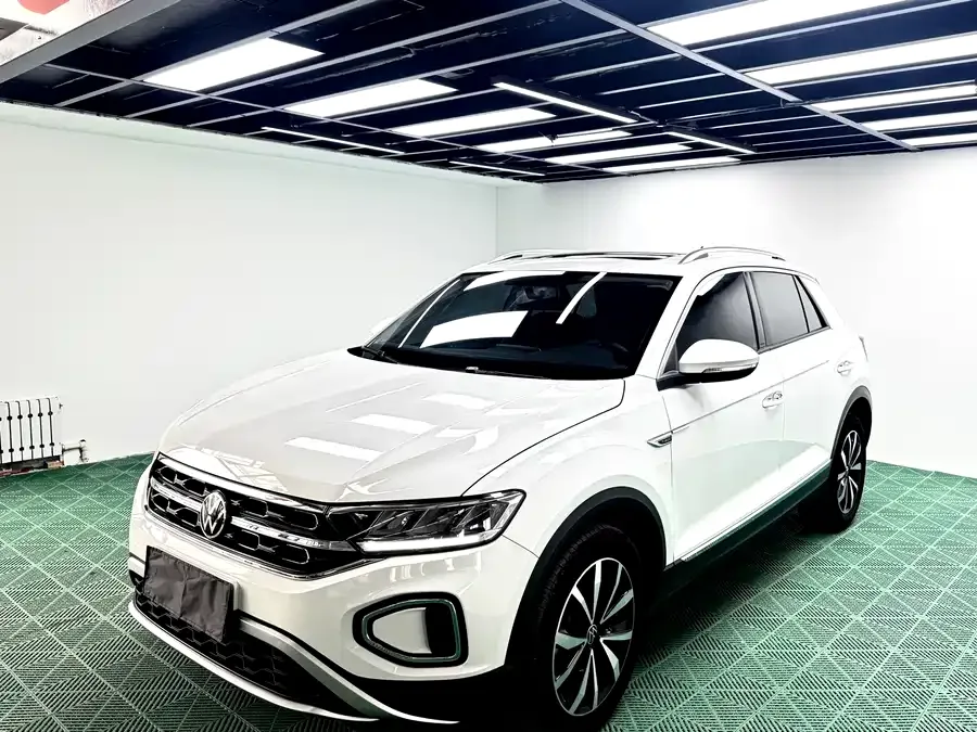 Volkswagen T-Roc 2023