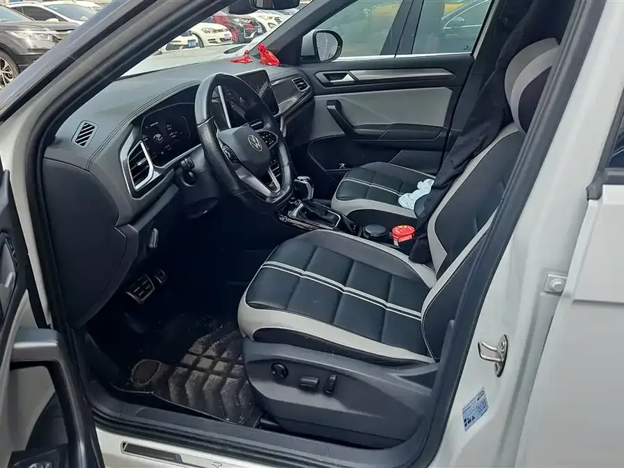 Volkswagen T-Roc T-ROC 2024 300TSI DSG 2WD Chenguang Edition 2024 — миниатюра 3