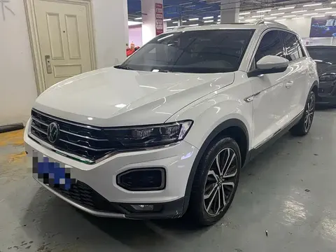 Volkswagen T-Roc 2022 купить в Москве