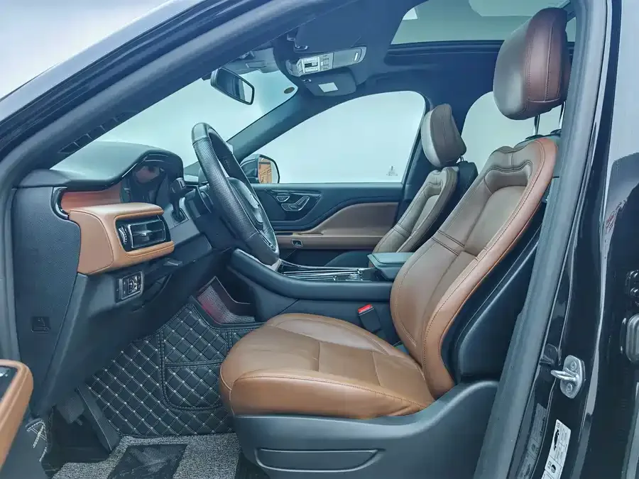Lincoln Aviator Aviator 2023 3.0T V6 4WD Elegant Cruise Edition 6 Seaters 2023 — миниатюра 4