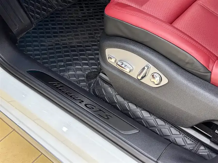 Porsche Macan Macan 2023 Macan GTS 2.9T 2023 — миниатюра 3