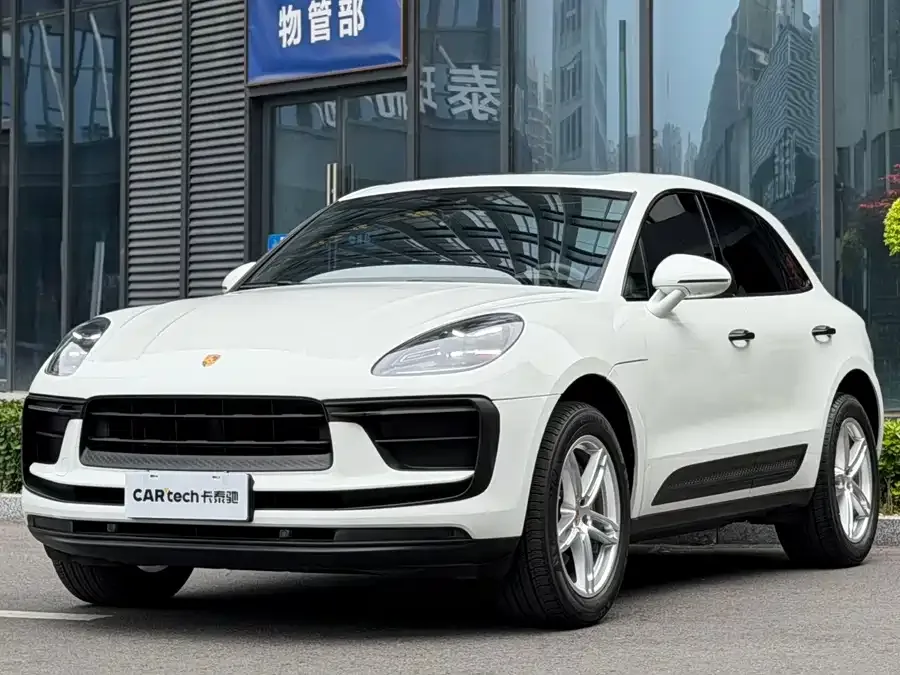 Porsche Macan 2022