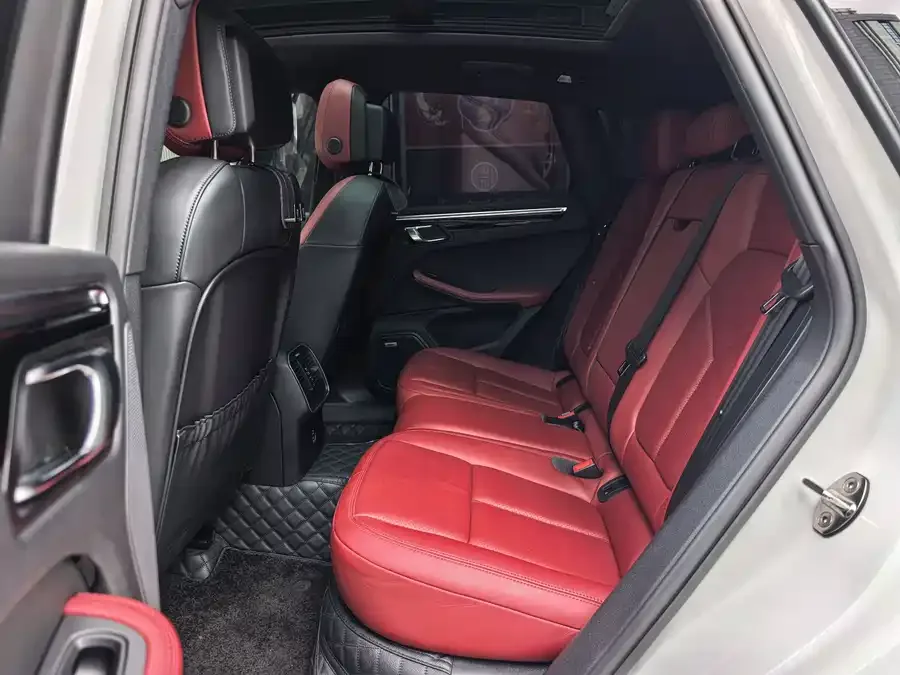 Porsche Macan Macan 2022 Macan T 2.0T 2022 — миниатюра 3
