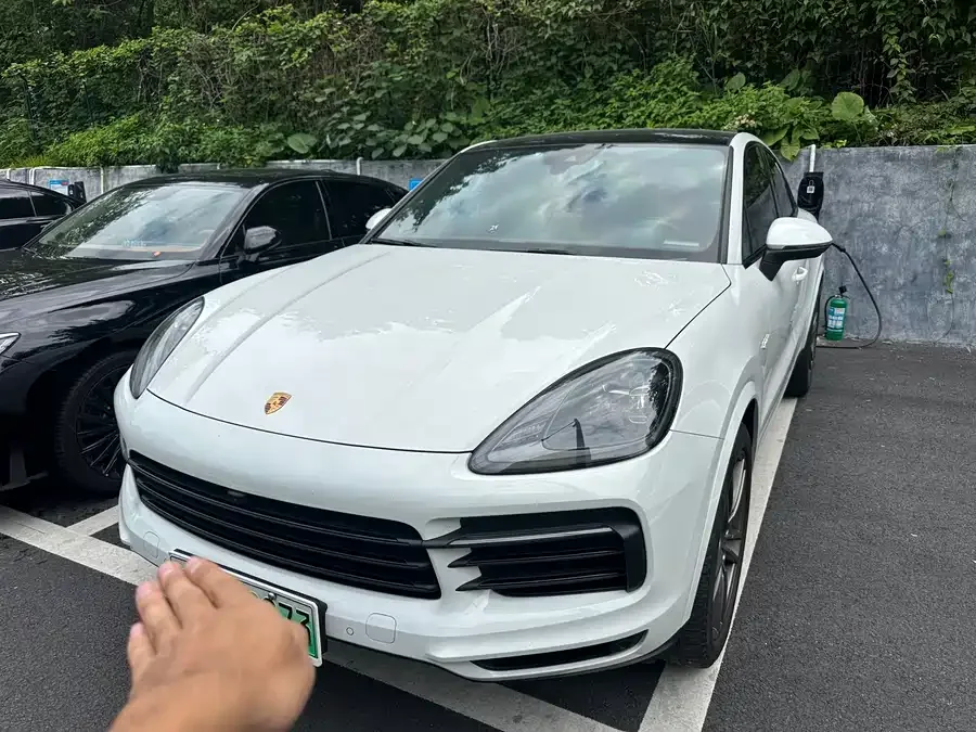 Porsche Cayenne New Energy 2023