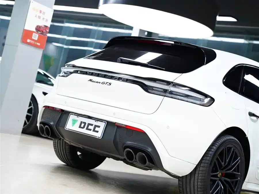 Porsche Macan Macan 2023 Macan GTS 2.9T 2023 — миниатюра 2