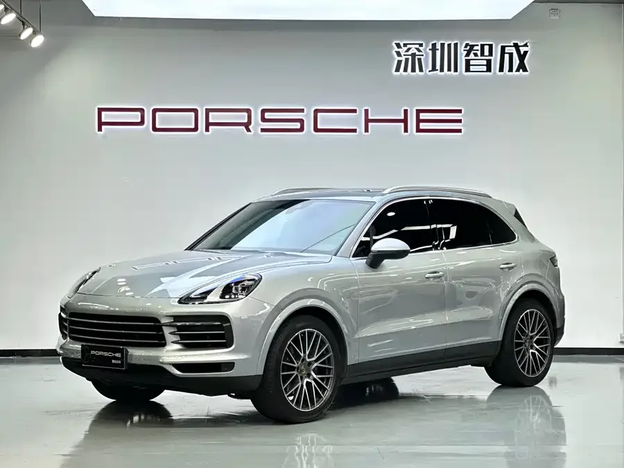 Porsche Cayenne 2022