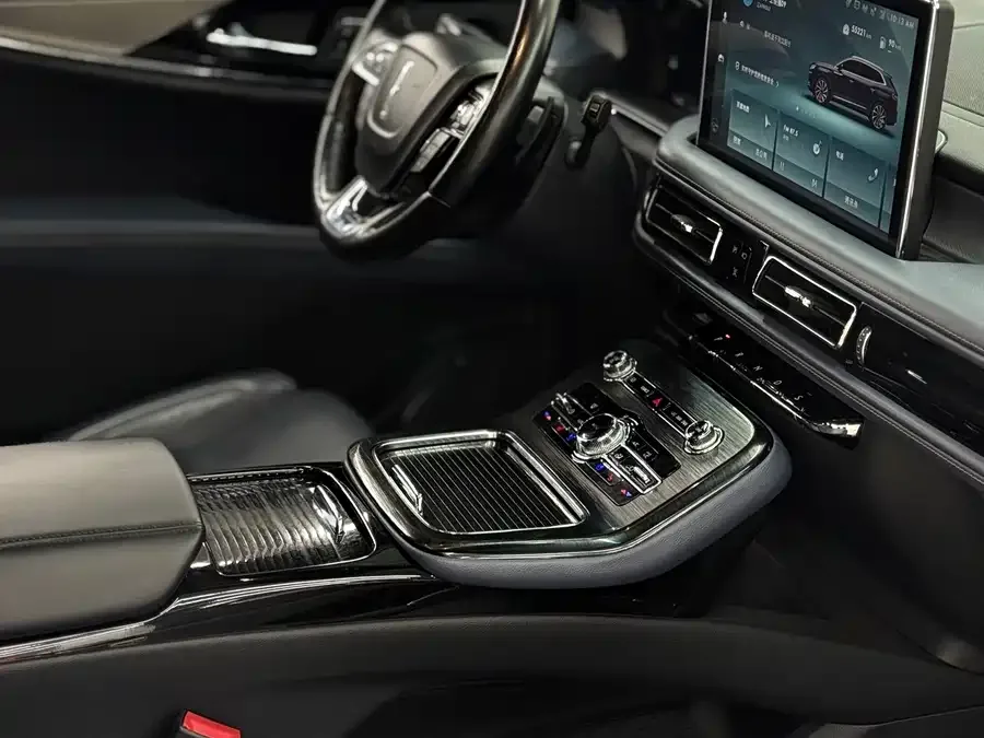 Lincoln Navigator Voyager 2022 2.7T four-wheel drive elegant version 2022 — миниатюра 5