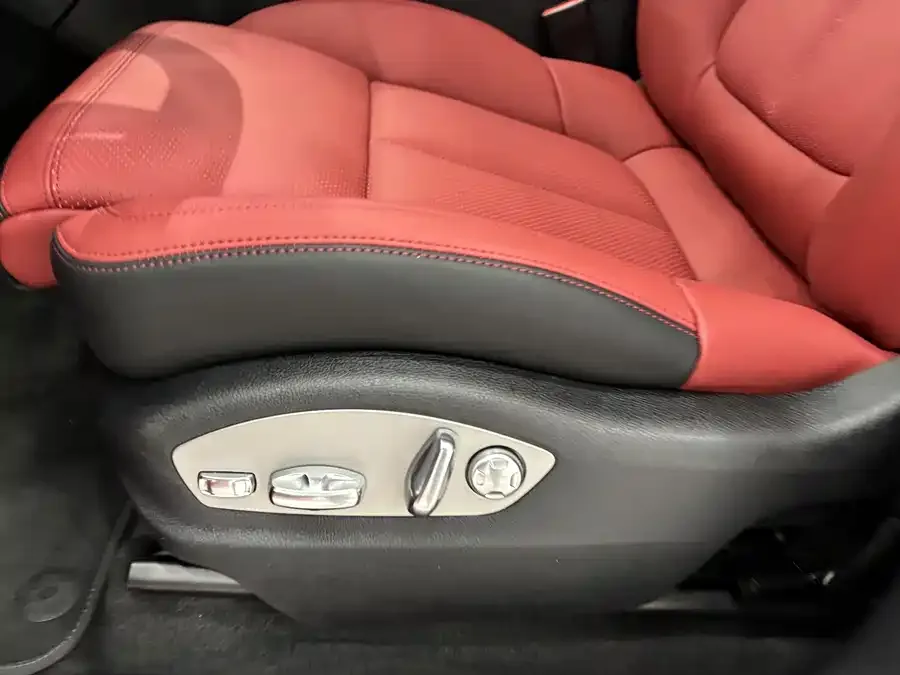 Porsche Macan Macan 2023 Macan T 2.0T 2024 — миниатюра 4