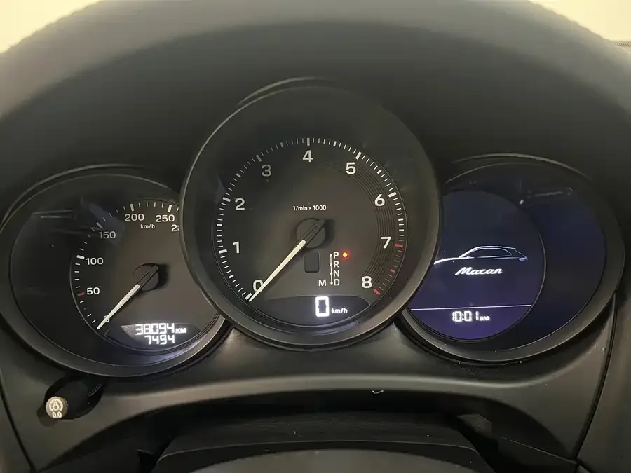 Porsche Macan Macan 2022 Macan 2.0T 2023 — миниатюра 3