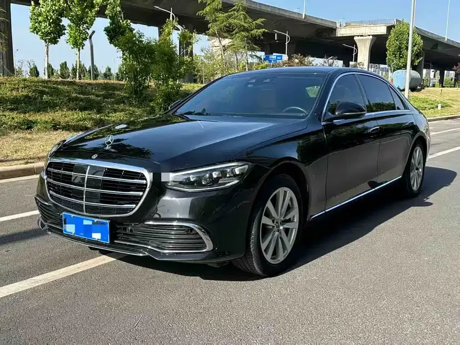 Mercedes-Benz S-Класс 2022