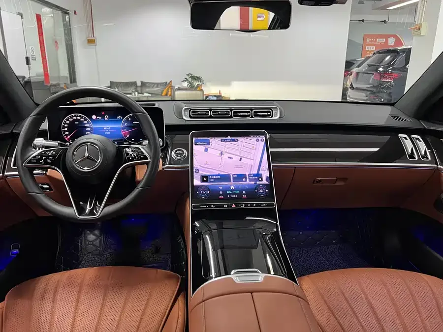 Mercedes-Benz S-Класс Mercedes-Benz S-Class 2023 S 400 L Luxury Edition 2024 — миниатюра 3