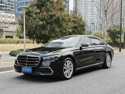 Mercedes-Benz S-Класс 2024 купить в Москве