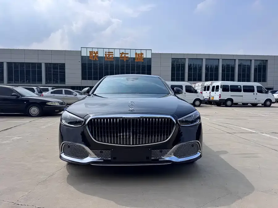 Mercedes-Benz S-Класс 2023
