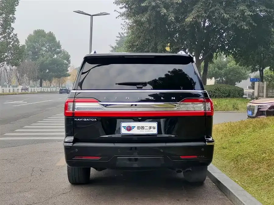 Lincoln Navigator Navigator 2020 3.5T Zunyao Edition 2022 — миниатюра 2
