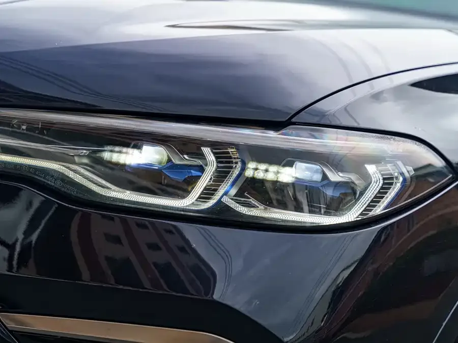 BMW X7 2022 xDrive M50i 2023 — миниатюра 2