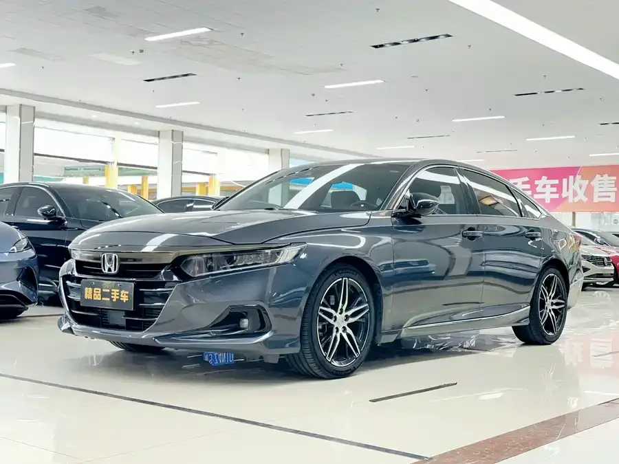 Honda Accord 2022 Accord 260TURBO Fantasy Night Premium Edition 2022 — фото 1, купить с доставкой в Москву