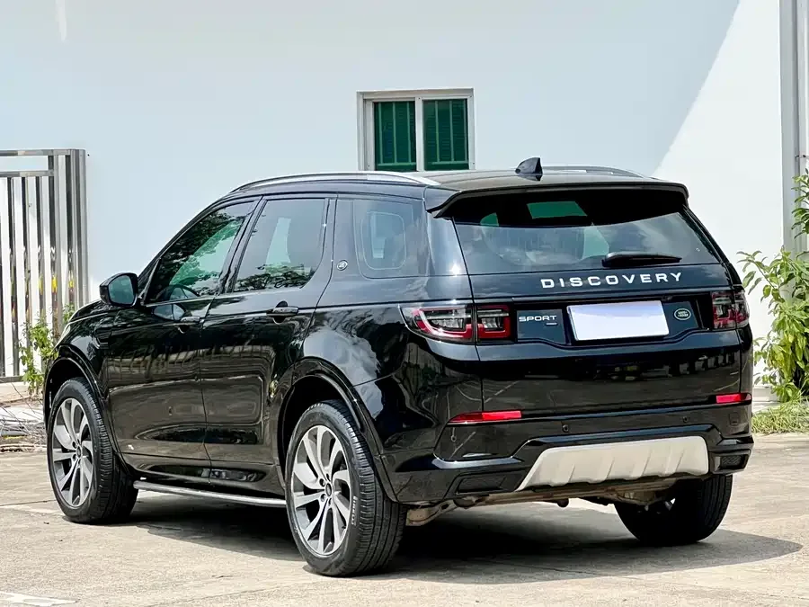 Land Rover Pre-owned Discovery Sports Discovery Sport 2022 facelift 249PS Metropolitan Edition 2023 — миниатюра 5