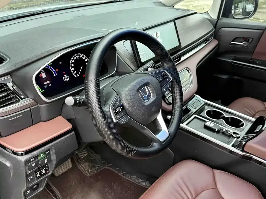 Honda Odyssey 2022 Odyssey 2.0L e:HEV Elite Enjoy Edition 2022 — миниатюра 2