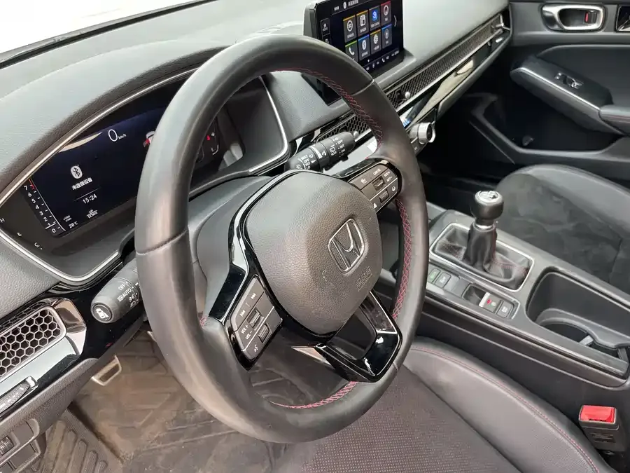 Honda CIVIC Civic 2023 HATCHBACK 240TURBO manual extreme version 2024 — миниатюра 4