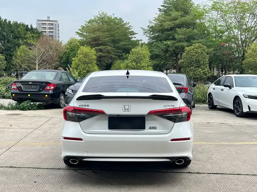 Honda CIVIC 2022 Civic 240TURBO CVT Ignition Edition 2024 — миниатюра 5